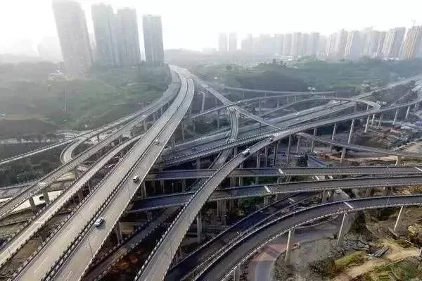黄桷湾立交建设指南：前期规划、施工步骤详解